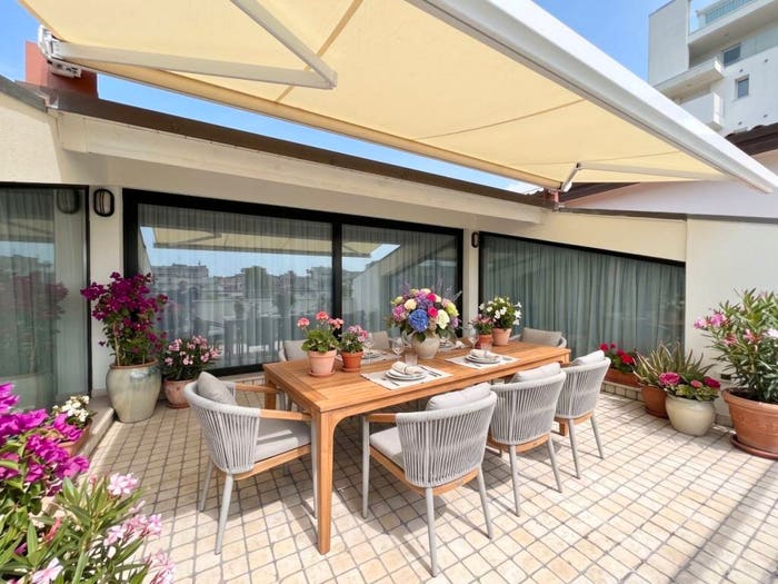 Casa quadrilocale in vendita in Via Ippolito Pindemonte, Lido Centro Ovest, Jesolo