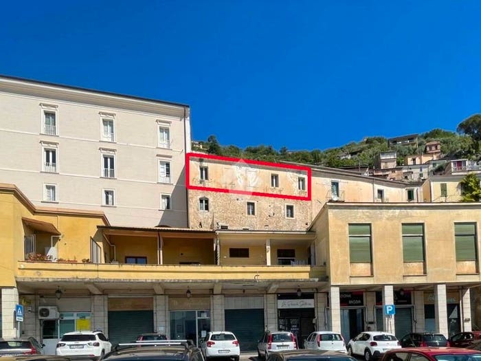 Appartamento quadrilocale in vendita in Via Roma, Centro, Alvito