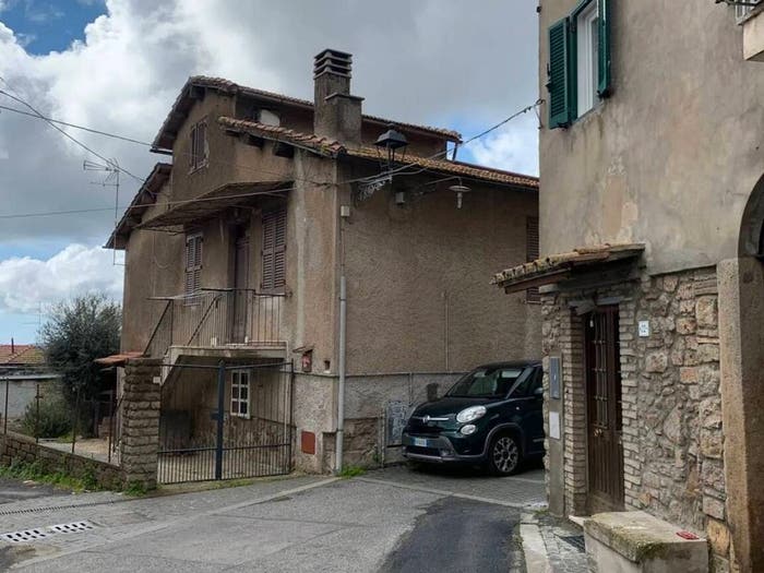 Casa quadrilocale in vendita in Via Rieti, Manziana