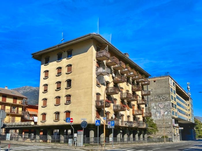 Appartamento bilocale in vendita in Via Chambéry, Centro, Aosta