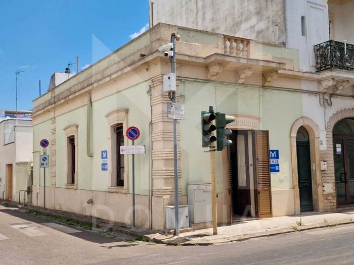 Casa trilocale in vendita in Via Palermo, Cutrofiano