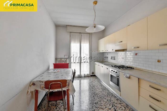 Appartamento quadrilocale in vendita in Via Fontana, Centro Storico, Carpi