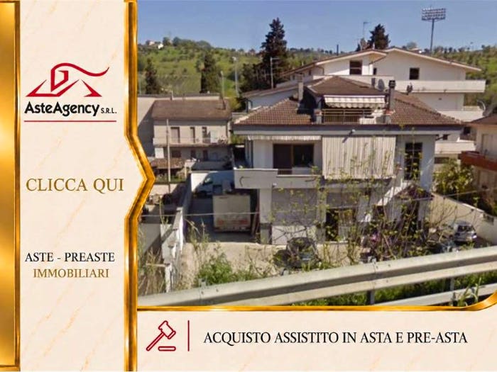 Appartamento con 5 locali in vendita in Via Zittola bis, Chieti Scalo, Chieti