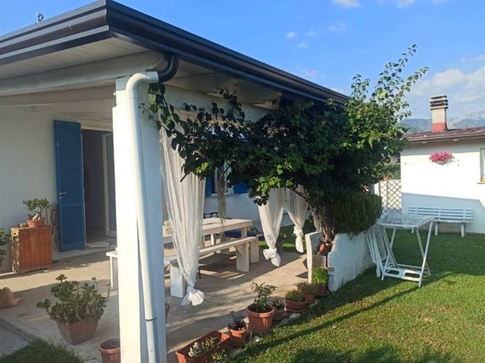 Casa quadrilocale in vendita in Via Romagnano, Romagnano, Massa