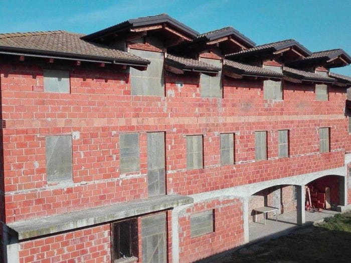 Casa con 6 locali in vendita in Via Roma, Casanova Elvo