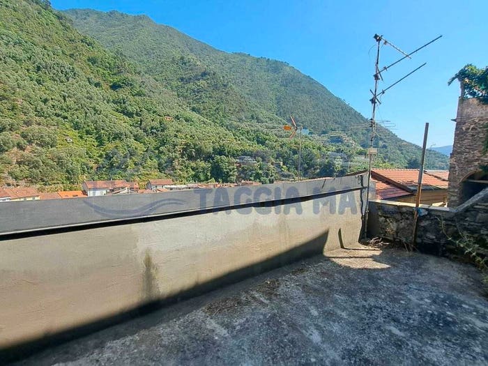 Casa bilocale in vendita in Via Magenta, Centro, Badalucco