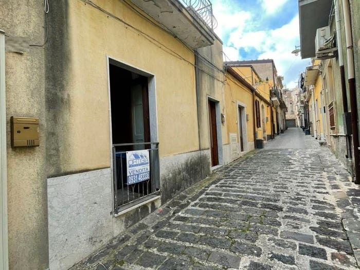 Casa bilocale in vendita in Ronco Cairoli, Centro, Palazzolo Acreide