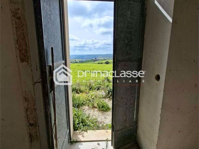 Casa quadrilocale in vendita in Piano Pozzi, Modica