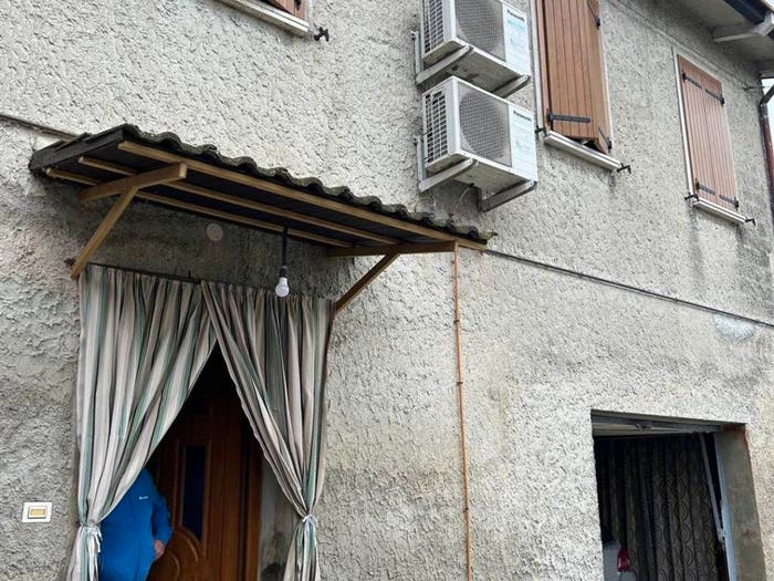 Casa con 6 locali in vendita in Luzzara