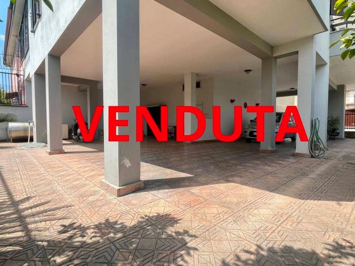 Casa con 5 locali in vendita in Via Antonio Vivaldi, Carinaro