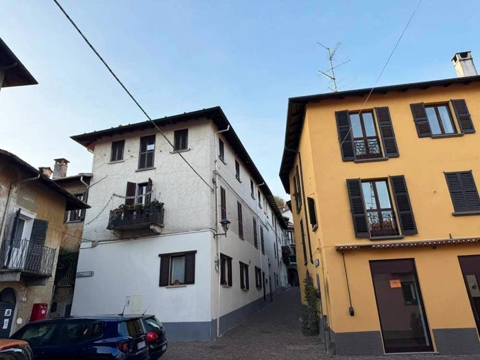 Appartamento quadrilocale in vendita in Centro, Nebbiuno