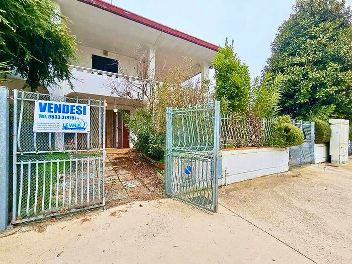 Casa trilocale in vendita in Viale Stati Uniti d'America, Lido delle Nazioni, Comacchio