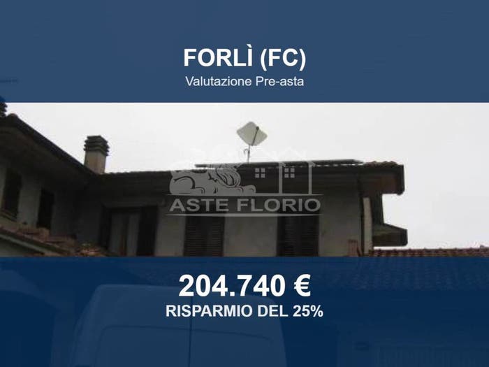 Appartamento con 6 locali in vendita in Via del Quattro, Quattro Villagrappa, Forlì