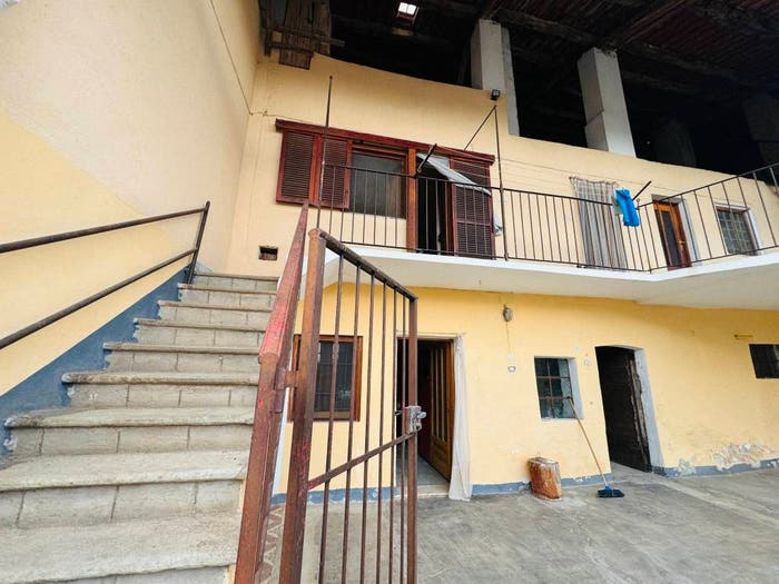 Casa quadrilocale in vendita in Via Verdino, Centro, Magliano Alpi