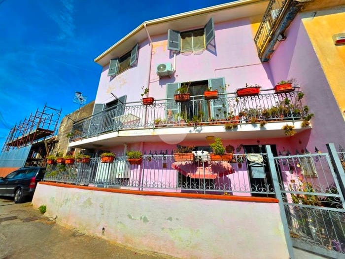 Casa con 5 locali in vendita in Via Lava Troia, Torre del Greco