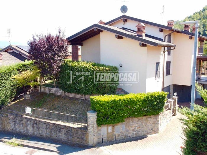 Casa con 5 locali in vendita in Località San Carlo bis, San Carlo, Rocca Grimalda