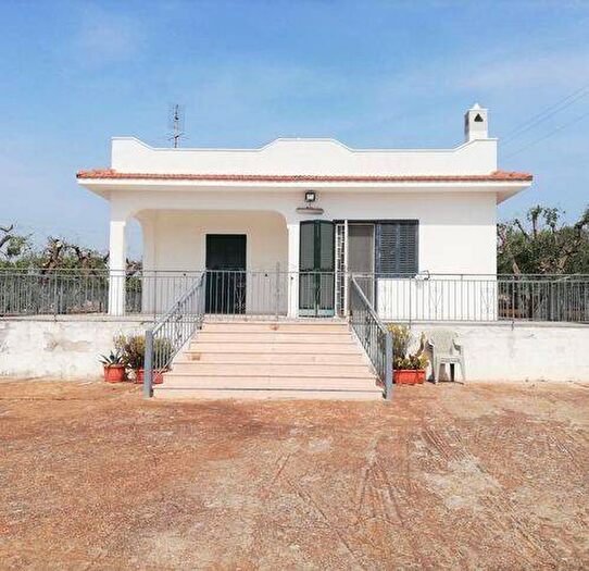 Casa con 5 locali in vendita in Contrada Santa Caterina, Tamburroni Grottone Rosara, Ostuni