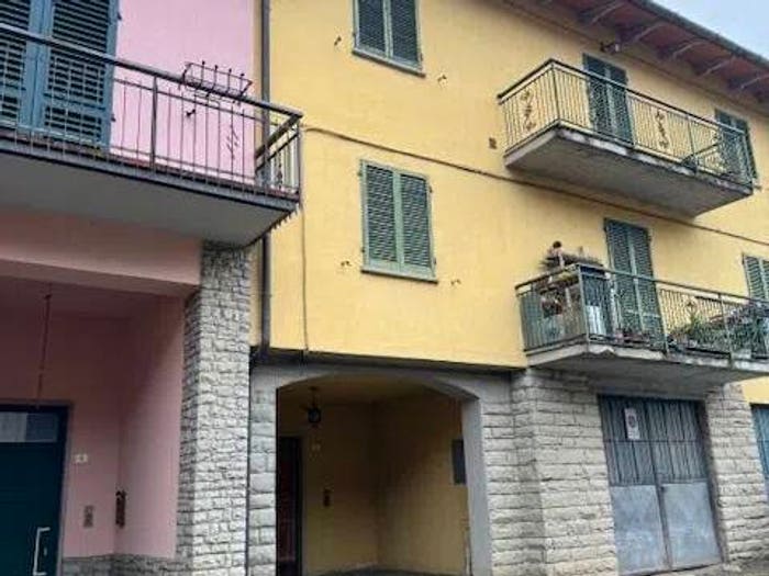 Appartamento con 5 locali in vendita in Strada Prato Di Strada B, Castel San Niccolò