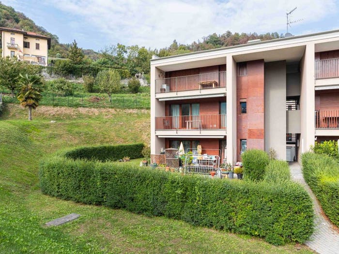 Appartamento trilocale in vendita in Via Campora, Maisano, Valbrona