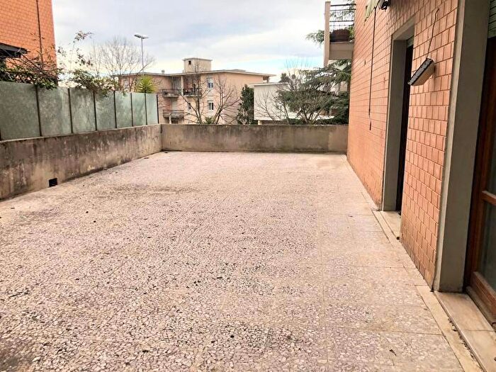 Appartamento con 5 locali in vendita in Borgo Rodi, Ancona