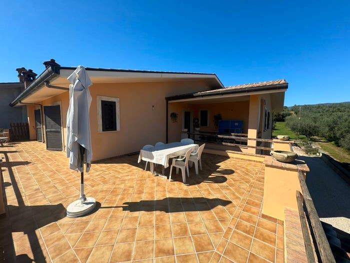 Casa con 6 locali in vendita in Contrada Colle Segatore, Cori