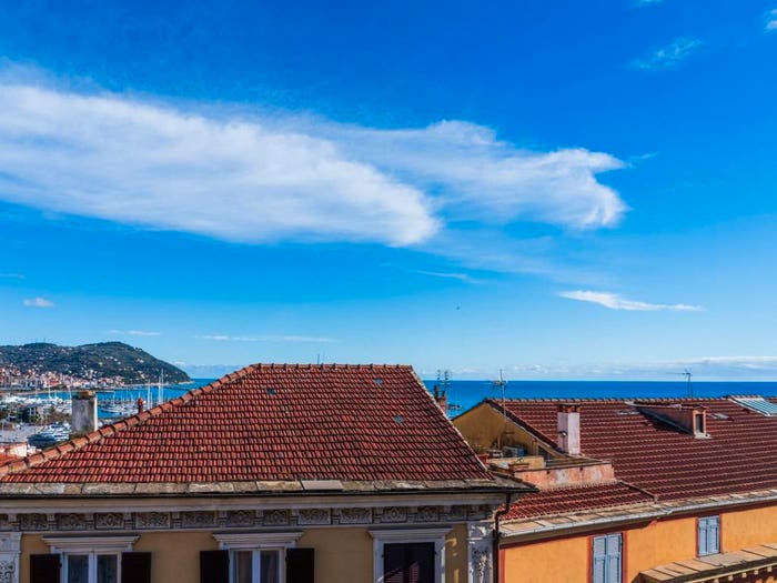 Appartamento bilocale in vendita in Porto Maurizio, Imperia