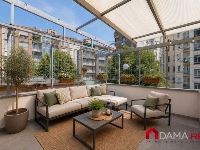Appartamento con 5 locali in vendita in Via Sambuco, Ticinese, Milano