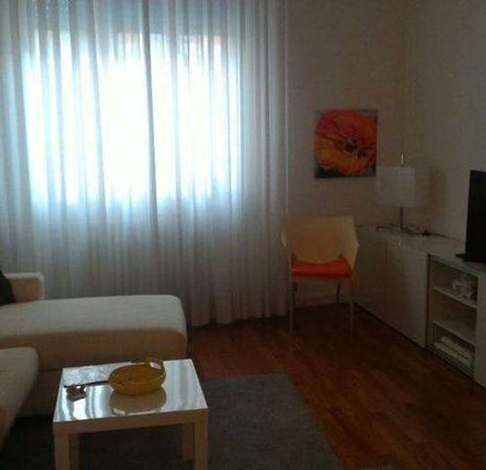 Appartamento trilocale in vendita in Via Alavolini, Centro Storico, Fano