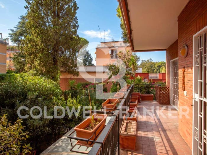 Appartamento con 5 locali in vendita in Via Dei Due Ponti, Cassia San Godenzo, Roma