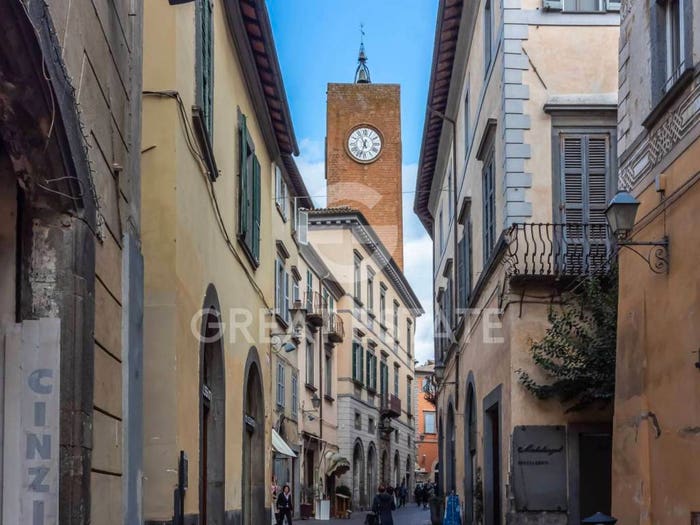 Appartamento con 6 locali in vendita in Centro, Orvieto