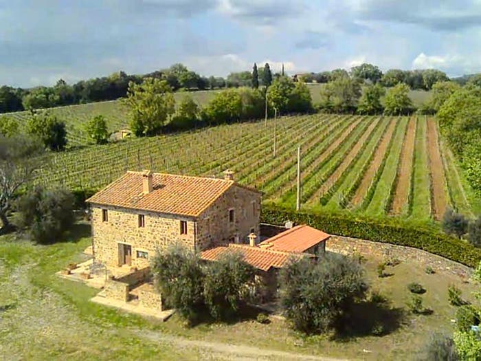 Casa con 6 locali in vendita in Via Capanna, Montalcino
