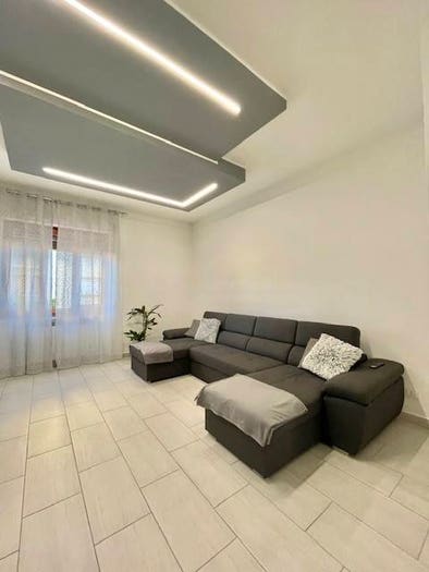Appartamento con 5 locali in vendita in Via Giuseppe Garibaldi, Novi Ligure