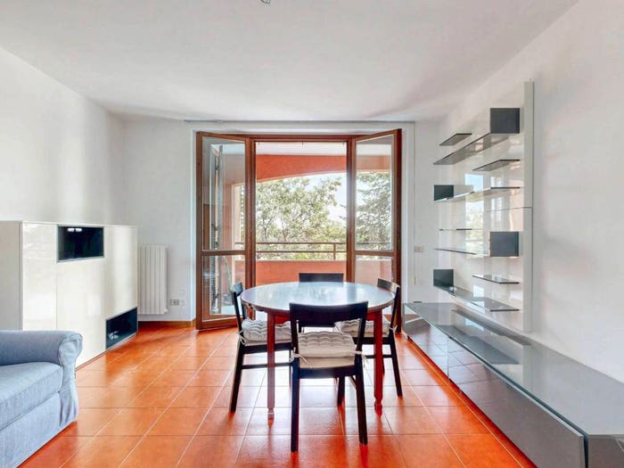 Appartamento trilocale in vendita in Via Sandro Pertini, Bussero
