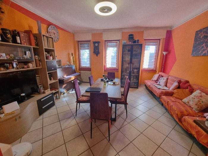 Appartamento quadrilocale in vendita in Spalto Borgoglio, Borgo Rovereto Piscina, Alessandria
