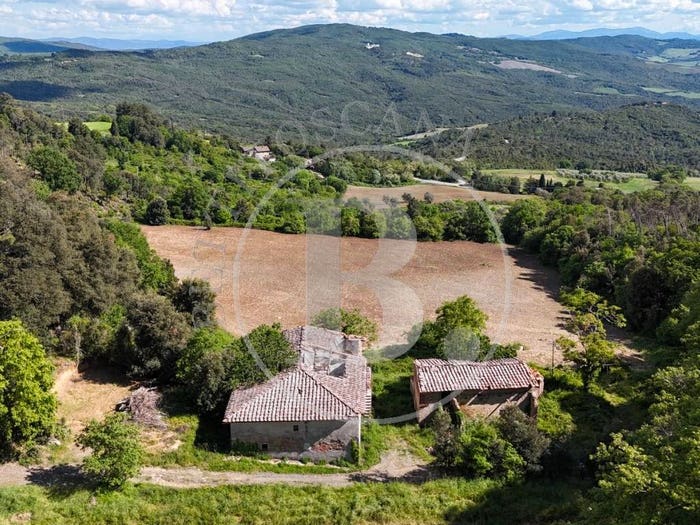 Casa con 6 locali in vendita in Località Il Castagno, Gambassi Terme