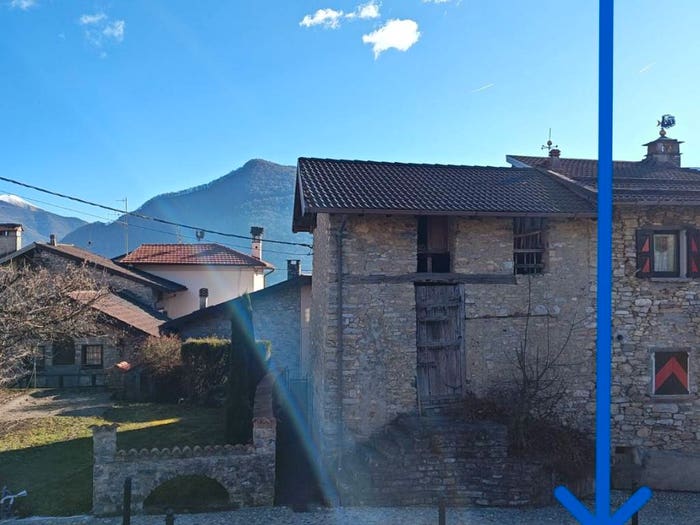 Casa quadrilocale in vendita in Via Roma, Centro, Cerano d'Intelvi