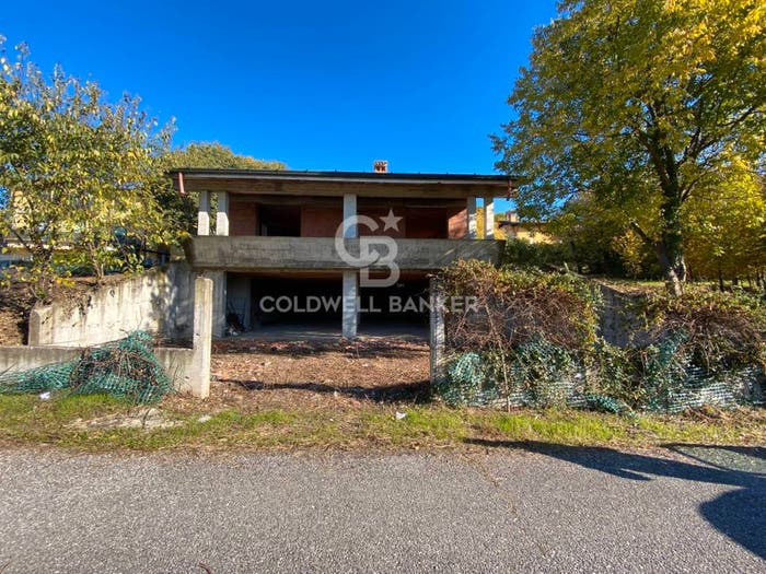 Casa con 5 locali in vendita in VIA DEL CILIEGIO, Lonato, Lonato del Garda