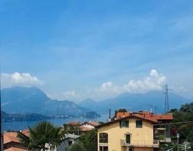 Casa con 5 locali in vendita in Via San Michele, Lierna