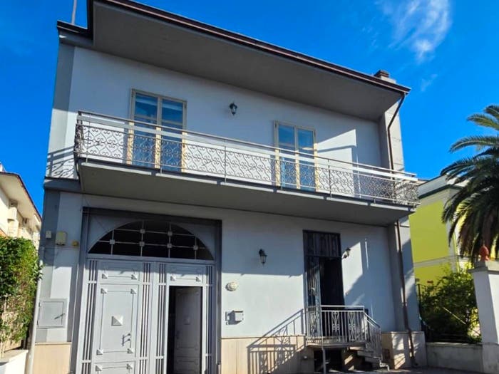 Casa con 6 locali in vendita in Via Madonna delle Grazie, Centro, Nola
