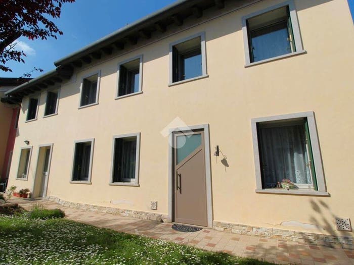 Casa quadrilocale in vendita in Via Astichelli, Dueville