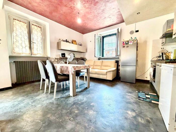 Appartamento trilocale in vendita in Via Roma, Centro, Valmorea