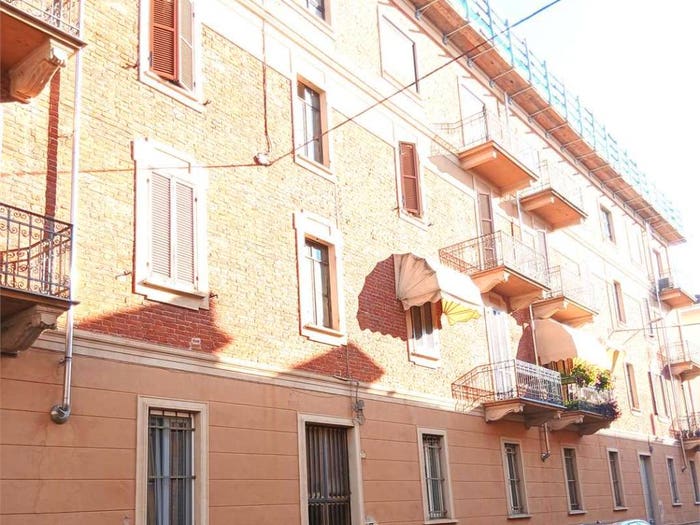 Appartamento trilocale in vendita in Via Sassi, Centro, Valenza