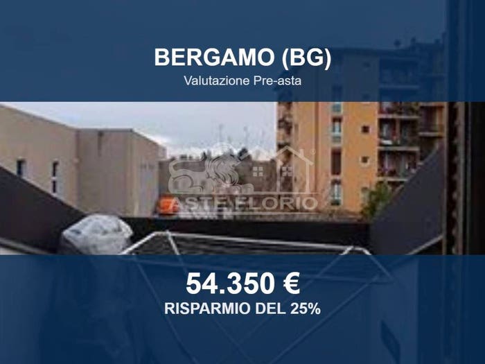 Appartamento quadrilocale in vendita in Via Buratti, Corridoni Redona, Bergamo