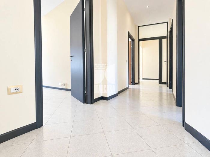 Appartamento quadrilocale in vendita in Via Valsesia, Centro, Mantova
