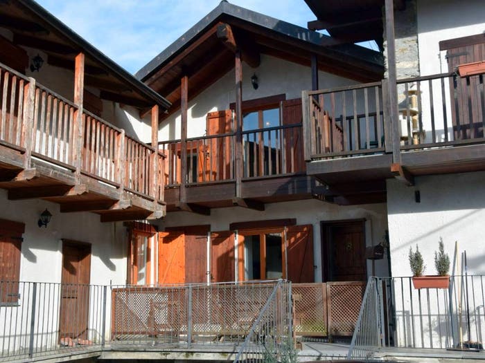 Casa trilocale in vendita in Via Giordani, Mattie