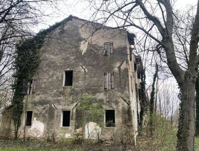 Casa con 6 locali in vendita in Via Comunale Postumia Di Faè, Oderzo