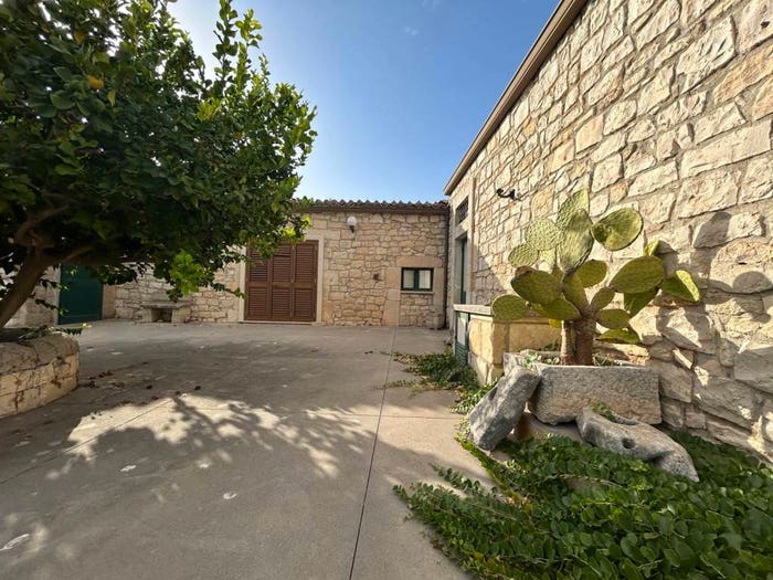 Casa trilocale in vendita in Contrada Bosco Sutrano, Trebalate I, Modica
