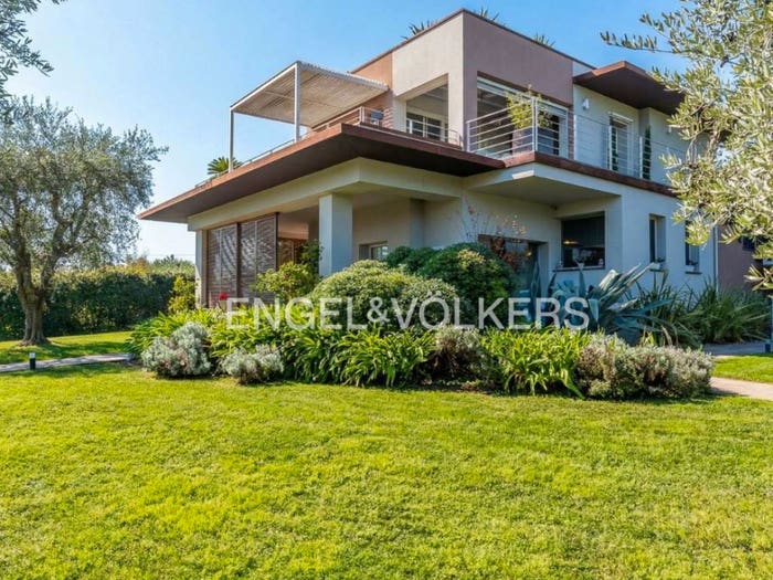 Casa con 6 locali in vendita in Via San Sivino, Moniga del Garda