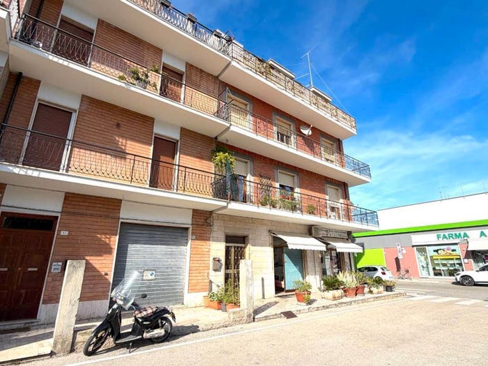 Appartamento quadrilocale in affitto in Via Manzoni, Centro, San Benedetto del Tronto