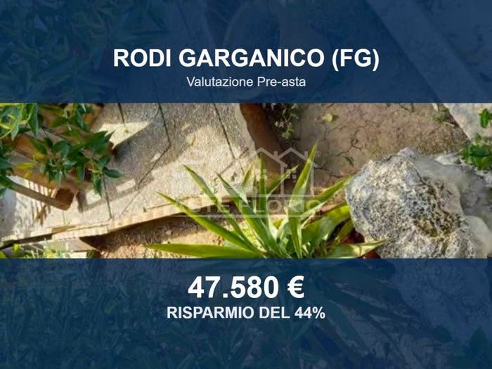 Appartamento quadrilocale in vendita in Via di Vittorio, Rodi Garganico